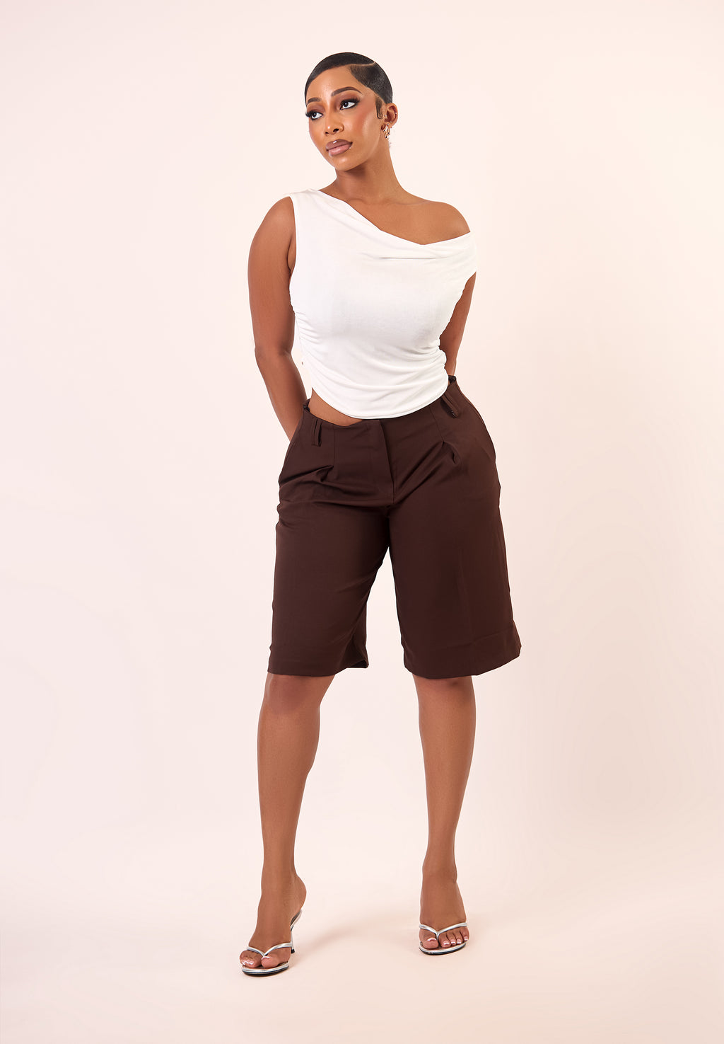 Kendra Tailored Bermuda Shorts - Brown